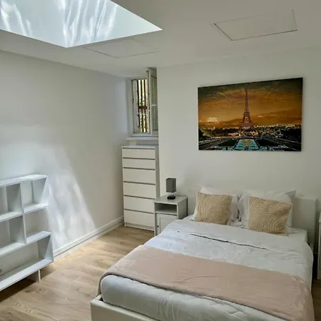 Apartment Parisian Spacious 70m2 Flat Near Eiffel Tower