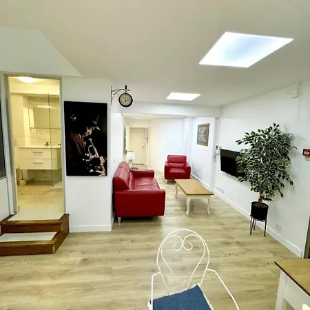 Appartamento Parisian Spacious 70m2 Flat Near Eiffel Tower *